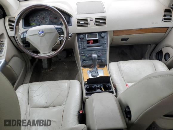 2006 Volvo XC90 2.5L Turbo with VIN YV4CY592961297213, listed as a Copart auction lot 42328955 with 214,701 mi miles and Salvage Title. Bid and sale history available at carsss.com. Image 8.