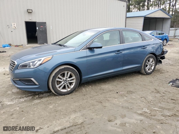 2017 Hyundai Sonata 2.4L with VIN 5NPE24AFXHH556986, listed as a Copart auction lot 46777365 with 64,796 mi miles and Salvage Title. Bid and sale history available at carsss.com. Image 1.