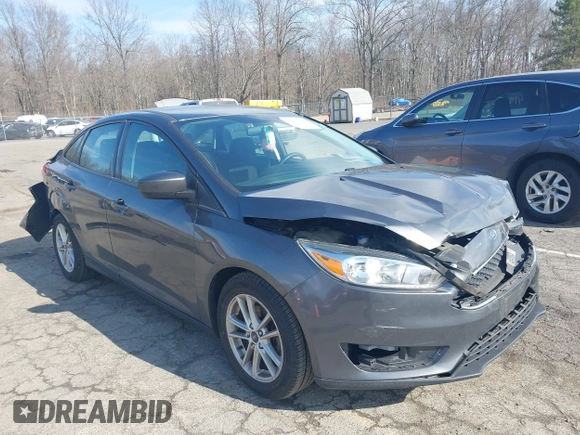 2018 Ford Focus SE with VIN 1FADP3F25JL306401, listed as a IAAI auction lot 41914390 with 84,106 mi miles. Bid and sale history available at carsss.com. Image 1.