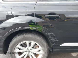 2017 Audi Q7 Premium Plus with VIN WA1LABF73HD006688, listed as a IAAI auction lot 41906362 with 65,851 mi miles. Bid and sale history available at carsss.com. Image 17.