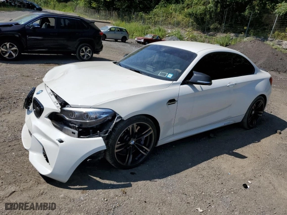 2018 BMW M2 with VIN WBS1J5C59JVE51725, listed as a Copart auction lot 65494514 with 32,426 mi miles and Salvage Title. Bid and sale history available at carsss.com. Image 1.