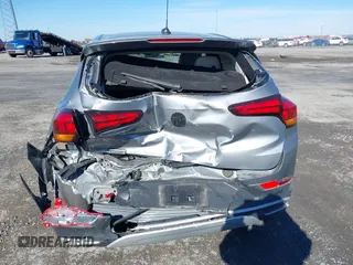 2023 Buick Encore GX Preferred с VIN KL4MMBS23PB053090, выставлен на аукционе IAAI как лот 41367718 с пробегом 7 252 миль миль и . История ставок и продаж доступна на DreamBid. Изображение 6.