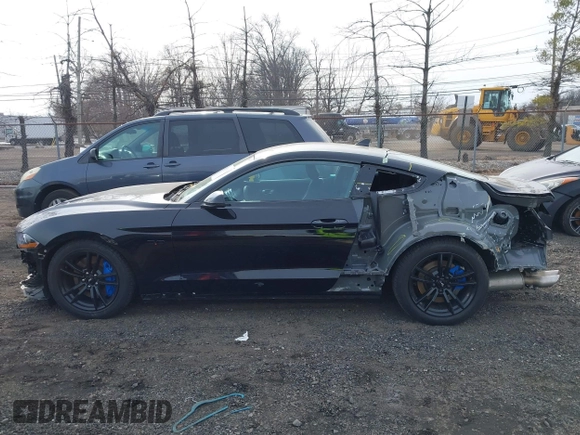 2022 Ford Mustang GT with VIN 1FA6P8CFXN5146779, listed as a IAAI auction lot 41339113 with 40,371 mi miles. Bid and sale history available at carsss.com. Image 14.