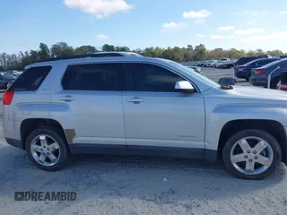 2013 GMC Terrain SLT with VIN 2GKALUEK9D6123908, listed as a IAAI auction lot 40691352 with 237,789 mi miles and . Bid and sale history available at carsss.com. Image 13.