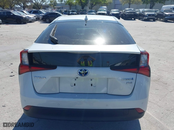 2022 Toyota Prius L Eco with VIN JTDKAMFU1N3177444, listed as a IAAI auction lot 41812402 with 44,666 mi miles. Bid and sale history available at carsss.com. Image 16.