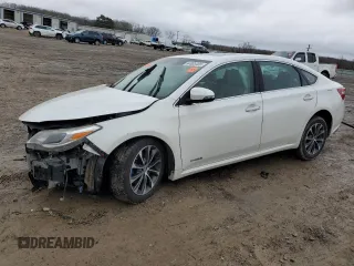 2016 Toyota Avalon Hybrid XLE Premium with VIN 4T1BD1EB9GU055400, listed as a Copart auction lot 44985405 with 246,456 mi miles and Clean Title. Bid and sale history available at carsss.com. Image 1.