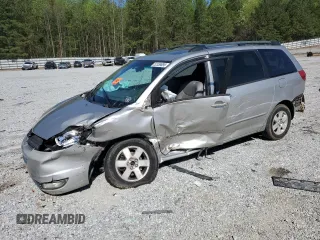 2004 Toyota Sienna XLE with VIN 5TDZA22C04S068616, listed as a Copart auction lot 52358685 with 0 mi miles and Salvage Title. Bid and sale history available at carsss.com. Image 1.