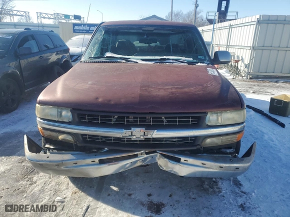 2000 Chevrolet Silverado 1500 LS with VIN 2GCEC19T5Y1125253, listed as a Copart auction lot 87538075 with 351,812 mi miles and Salvage Title. Bid and sale history available at carsss.com. Image 5.