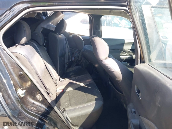 2019 Nissan Kicks S with VIN 3N1CP5CU6KL509670, listed as a IAAI auction lot 41787105 with 94,759 mi miles. Bid and sale history available at carsss.com. Image 8.