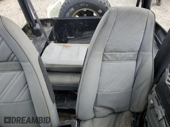 1993 Jeep Wrangler with VIN 1J4FY29S1PP236204, listed as a Copart auction lot 82132634 with 169,549 mi miles and Clean Title. Bid and sale history available at carsss.com. Image 10.