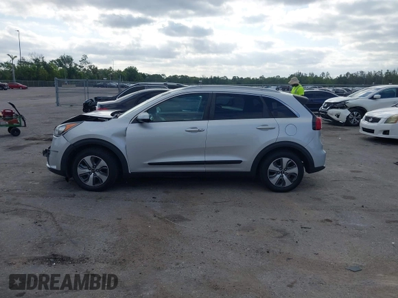 2019 Kia Niro LX with VIN KNDCB3LC7K5231434, listed as a IAAI auction lot 42096652 with 107,516 mi miles and . Bid and sale history available at DreamBid. Image 14.