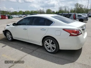 2013 Nissan Altima SV z VIN 1N4BL3AP4DN440718, wystawiony jako Copart lot #55114085 z przebiegiem 60 643 mil mil oraz Szkoda całkowita • Salvage title. Historia ofert i sprzedaży dostępna na DreamBid. Obrazek 2.