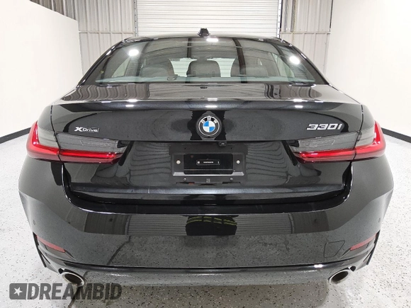 2024 BMW 3 Series 330i xDrive with VIN 3MW89FF00R8E67499, listed as a Copart auction lot 54630045 with 23,935 mi miles and Clean Title. Bid and sale history available at carsss.com. Image 6.