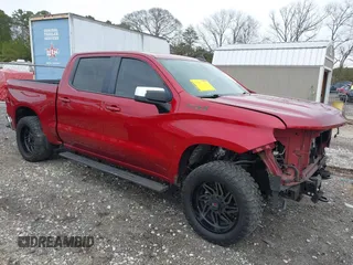 2019 Chevrolet Silverado 1500 LT with VIN 3GCUYDED7KG127193, listed as a IAAI auction lot 41553711 with 102,841 mi miles. Bid and sale history available at carsss.com. Image 1.