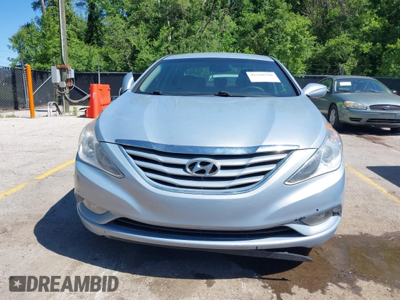 2013 Hyundai Sonata GLS z VIN 5NPEB4AC2DH594583, wystawiony jako IAAI lot #42328518 z przebiegiem 142 504 mil mil oraz . Historia ofert i sprzedaży dostępna na DreamBid. Obrazek 6.