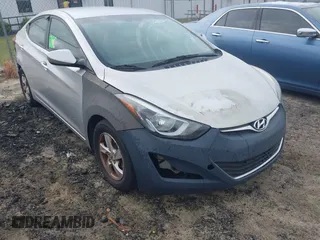 2015 Hyundai Elantra SE with VIN 5NPDH4AE0FH633931, listed as a IAAI auction lot 41922974 with 184,329 mi miles. Bid and sale history available at carsss.com. Image 1.