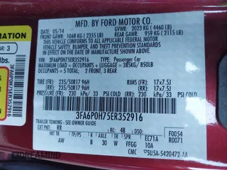 2014 Ford Fusion SE with VIN 3FA6P0H75ER352916, listed as a IAAI auction lot 41665303 with 106,476 mi miles. Bid and sale history available at carsss.com. Image 9.