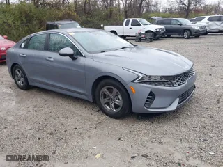 2022 Kia K5 LXS with VIN 5XXG14J2XNG085986, listed as a IAAI auction lot 40832049 with 55,403 mi miles. Bid and sale history available at carsss.com. Image 1.