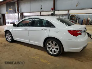 2013 Chrysler 200 LX with VIN 1C3CCBAB9DN761882, listed as a Copart auction lot 85113374 with 164,102 mi miles and Salvage Title. Bid and sale history available at carsss.com. Image 2.