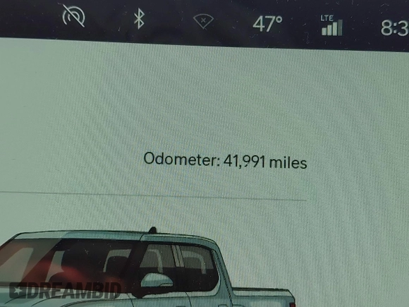 2022 Rivian R1T Adventure z VIN 7FCTGAAA5NN007018, wystawiony jako IAAI lot #42018939 z przebiegiem 41 991 mil mil oraz . Historia ofert i sprzedaży dostępna na DreamBid. Obrazek 16.
