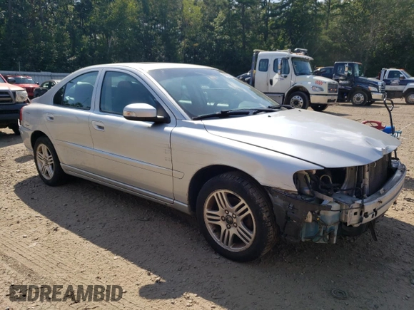 2008 Volvo S60 2.5T with VIN YV1RS592982681305, listed as a Copart auction lot 68937234 with 0 mi miles and Salvage Title. Bid and sale history available at carsss.com. Image 4.