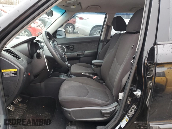 2011 Kia Soul with VIN KNDJT2A15B7294200, listed as a Copart auction lot 38337563 with 135,068 mi miles and Salvage Title. Bid and sale history available at carsss.com. Image 7.