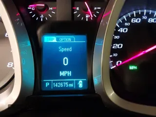 2015 Chevrolet Equinox LT with VIN 2GNALCEK5F1121084, listed as a IAAI auction lot 41814532 with 142,675 mi miles. Bid and sale history available at carsss.com. Image 7.