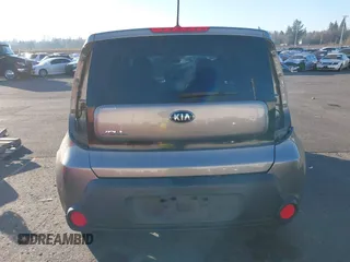 2015 Kia Soul with VIN KNDJN2A22F7169714, listed as a IAAI auction lot 41431556 with 122,834 mi miles. Bid and sale history available at carsss.com. Image 17.