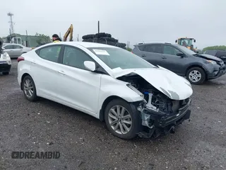 2016 Hyundai Elantra SE z VIN 5NPDH4AE2GH654376, wystawiony jako IAAI lot #42265355 z przebiegiem 82 128 mil mil oraz . Historia ofert i sprzedaży dostępna na DreamBid. Obrazek 1.