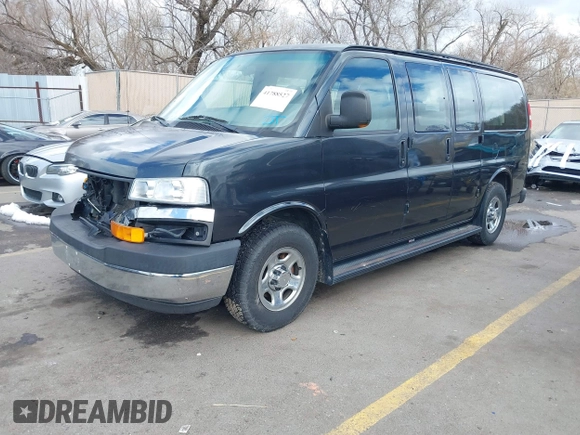 2003 Chevrolet City Express Cargo z VIN 1GNFH15T331163307, wystawiony jako IAAI lot #41788527 z przebiegiem 146 843 mil mil oraz . Historia ofert i sprzedaży dostępna na DreamBid. Obrazek 2.
