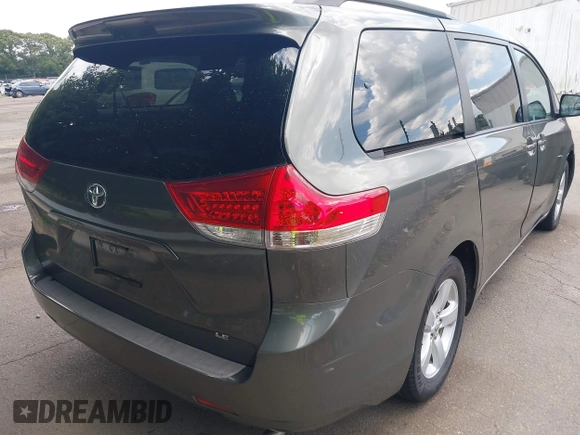 2011 Toyota Sienna LE AAS with VIN 5TDKK3DC6BS156696, listed as a IAAI auction lot 42425381 with 161,787 mi miles and . Bid and sale history available at DreamBid. Image 4.
