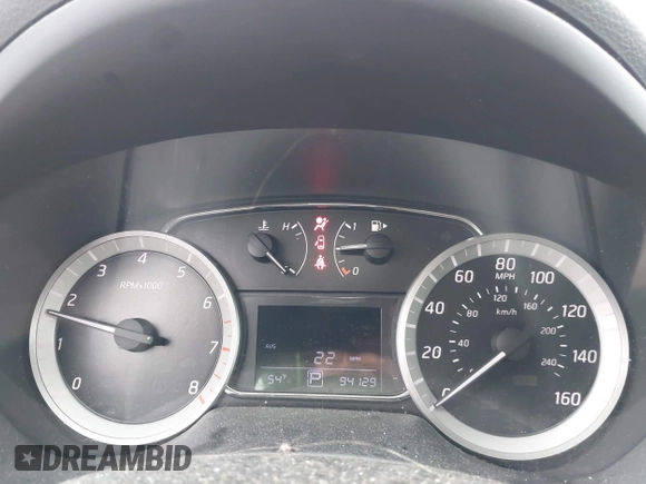 2014 Nissan Sentra SR z VIN 3N1AB7AP8EL626251, wystawiony jako IAAI lot #42319434 z przebiegiem 94 129 mil mil oraz . Historia ofert i sprzedaży dostępna na DreamBid. Obrazek 7.