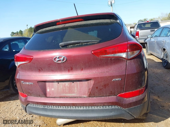 2016 Hyundai Tucson SE with VIN KM8J3CA44GU036318, listed as a IAAI auction lot 41920096 with 189,100 mi miles. Bid and sale history available at carsss.com. Image 16.