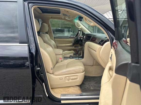 2011 Lexus LX 570 with VIN JTJHY7AX5B4082980, listed as a IAAI auction lot 42360972 with 236,563 mi miles and . Bid and sale history available at DreamBid. Image 5.