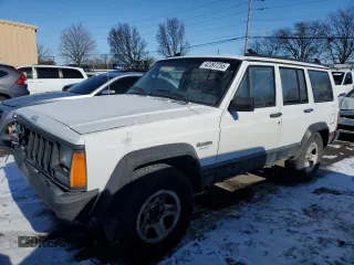 1994 Jeep Cherokee Sport with VIN 1J4FJ68S5RL135545, listed as a Copart auction lot 42397255 with 199,054 mi miles and Salvage Title. Bid and sale history available at carsss.com. Image 1.