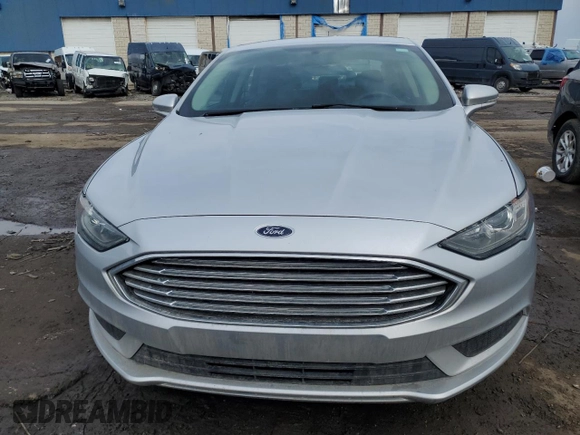2017 Ford Fusion SE with VIN 3FA6P0HD3HR139795, listed as a Copart auction lot 47313565 with 134,342 mi miles and Clean Title. Bid and sale history available at DreamBid. Image 5.