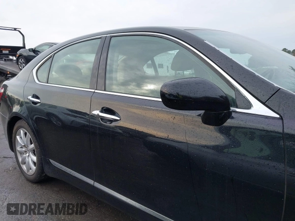 2008 Lexus LS 460 z VIN JTHBL46F385061763, wystawiony jako IAAI lot #41473031 z przebiegiem 2 771 431 mil mil oraz . Historia ofert i sprzedaży dostępna na DreamBid. Obrazek 13.