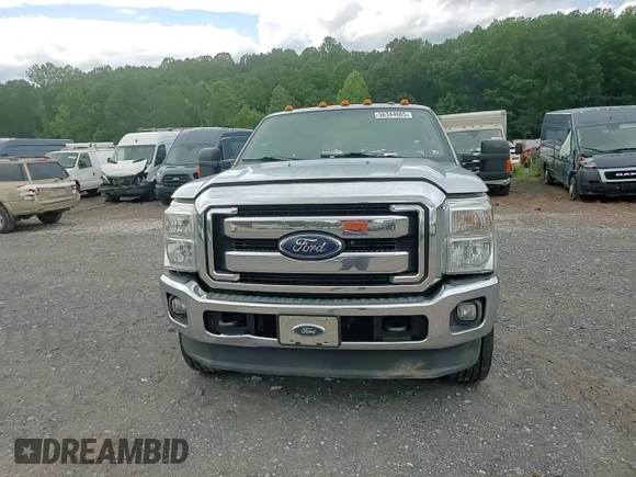 2015 Ford F-250 XLT z VIN 1FT7X2B60FEB85184, wystawiony jako Copart lot #56344665 z przebiegiem 195 598 mil mil oraz Szkoda całkowita • Salvage title. Historia ofert i sprzedaży dostępna na DreamBid. Obrazek 13.