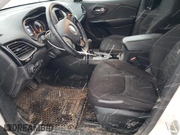 2019 Jeep Cherokee с VIN 1C4PJMCN0KD333806, выставлен на аукционе Copart как лот 41685735 с пробегом 131 109 миль миль и Чистый • Clean title. История ставок и продаж доступна на DreamBid. Изображение 7.