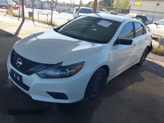 2018 Nissan Altima SR with VIN 1N4AL3AP2JC163232, listed as a IAAI auction lot 41818746 with 73,707 mi miles and . Bid and sale history available at carsss.com. Image 17.