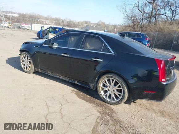 2012 Cadillac CTS Premium z VIN 1G6DS5E39C0110161, wystawiony jako IAAI lot #41633896 z przebiegiem 170 029 mil mil oraz . Historia ofert i sprzedaży dostępna na DreamBid. Obrazek 3.