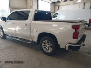 2019 Chevrolet Silverado 1500 High Country with VIN 1GCUYHEL3KZ158830, listed as a IAAI auction lot 41646878 with 105,524 mi miles. Bid and sale history available at carsss.com. Image 3.