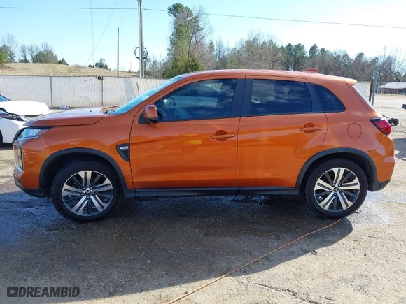 2020 Mitsubishi Outlander Sport ES 2.0 with VIN JA4AP3AU8LU007336, listed as a IAAI auction lot 41673979 with 70,018 mi miles. Bid and sale history available at carsss.com. Image 15.