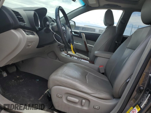 2011 Toyota Highlander Limited with VIN 5TDYK3EH7BS026513, listed as a Copart auction lot 59783865 with 191,330 mi miles and Salvage title. Bid and sale history available at DreamBid. Image 7.