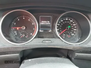2018 Volkswagen Tiguan S z VIN 3VV1B7AXXJM056479, wystawiony jako Copart lot #53113125 z przebiegiem 99 367 mil mil oraz Szkoda całkowita • Salvage title. Historia ofert i sprzedaży dostępna na DreamBid. Obrazek 9.