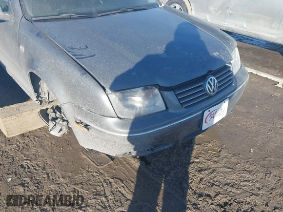 2004 Volkswagen Jetta Sedan GLS with VIN 3VWSA69M64M092875, listed as a IAAI auction lot 41450639 with 143,520 mi miles. Bid and sale history available at carsss.com. Image 6.