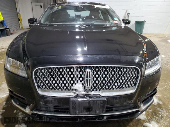 2019 Lincoln Continental Reserve with VIN 1LN6L9NC7K5601870, listed as a Copart auction lot 89140335 with 182,089 mi miles and Salvage Title. Bid and sale history available at DreamBid. Image 5.