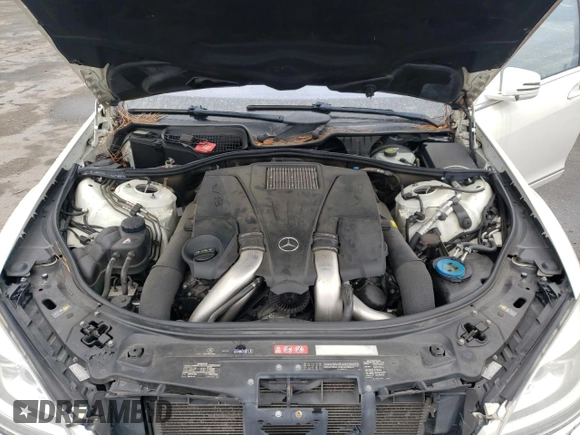 2012 Mercedes-Benz S 550 with VIN WDDNG9EB0CA415646, listed as a Copart auction lot 80232034 with 130,113 mi miles and Salvage Title. Bid and sale history available at DreamBid. Image 11.