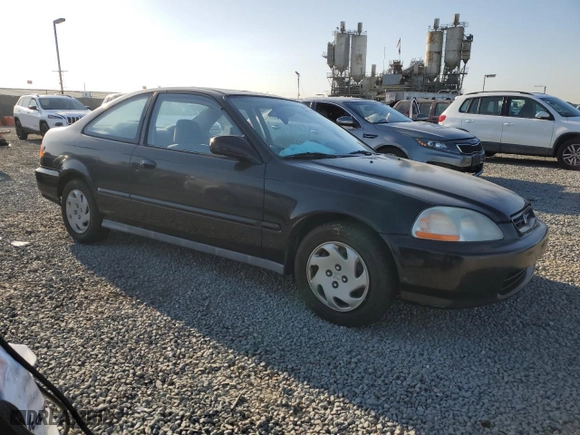 1996 Honda Civic EX with VIN 1HGEJ8240TL045820, listed as a Copart auction lot 52050915 with 239,335 mi miles and Salvage Title. Bid and sale history available at carsss.com. Image 4.