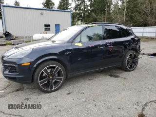 2021 Porsche Cayenne E-Hybrid Hybrid z VIN WP1AE2AYXMDA25040, wystawiony jako Copart lot #47036355 z przebiegiem 63 165 mil mil oraz Szkoda całkowita • Salvage title. Historia ofert i sprzedaży dostępna na DreamBid. Obrazek 1.